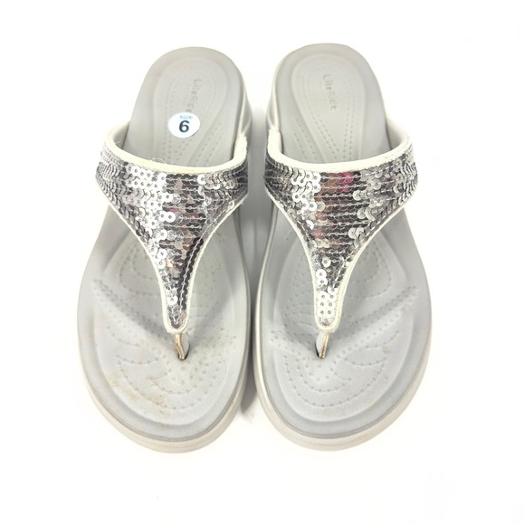 Crocs Boca Wedge Sandals Womens 6 Silver Sequin Thong Flip Flop Platform Beachy - Picture 2 of 10